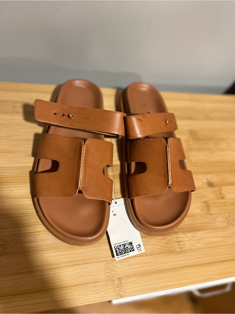 H&M Cognac Brown Slide Sandals